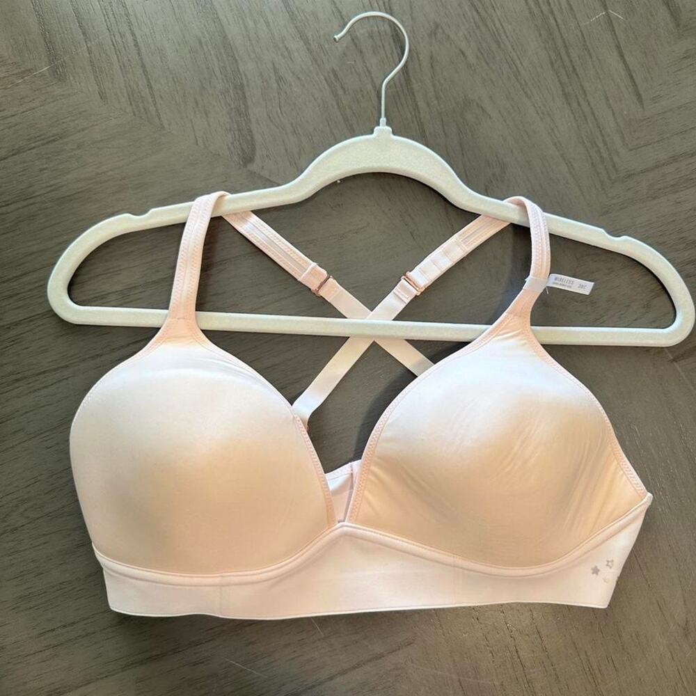 Aerie pink wireless push up